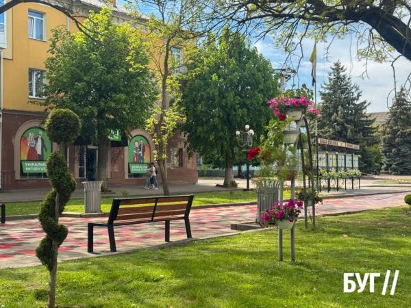 Фото дня: у Нововолинську освіжили Вишивану алею | Новини Нововолинська