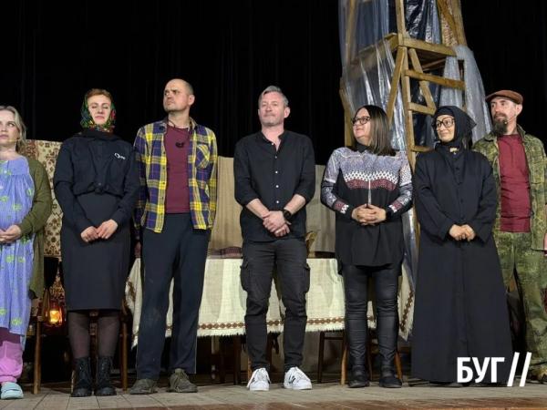 Сергій Жадан приїхав у Нововолинськ на виставу за своєю п&rsquo;єсою &laquo;Хлібне перемир&rsquo;я&raquo; | Новини Нововолинська