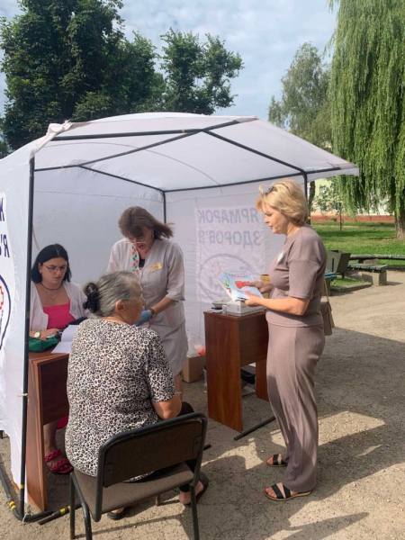 У Нововолинську під час «Ярмарку здоров’я» виявили випадки гепатиту В і С | Новини Нововолинська У Нововолинську під час «Ярмарку здоров’я» виявили випадки гепатиту В і С | Новини Нововолинська