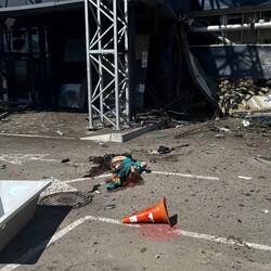 Росіяни хаотично обстрілюють Херсон та область: загинула щонайменше 21 людина - Події