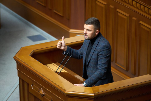 Народний депутат Ігор Гузь прозвітував про свою роботу у 2022 році | Новини Нововолинська