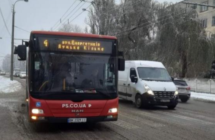 4 автобус Рівне