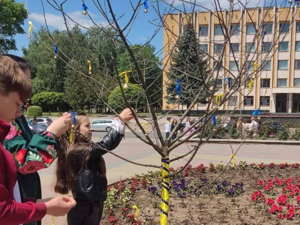 Нововолинськ приєднався до Всеукраїнської акції «Голоcи дітей» | Новини Нововолинська