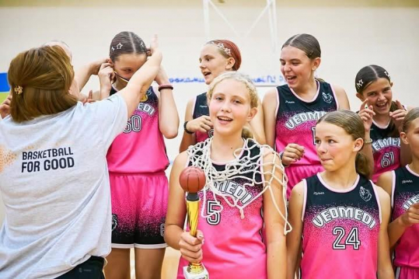 Спортсменки з Нововолинська вибороли перемоги на фестивалі мінібаскетболу | Новини Нововолинська Спортсменки з Нововолинська вибороли перемоги на фестивалі мінібаскетболу | Новини Нововолинська