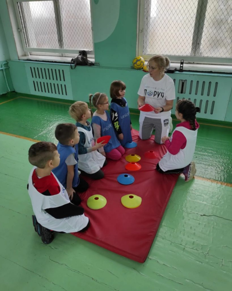 У Благодатному провели заняття для дітей переселенців у рамках Всеукраїнського проєкту «Поруч» | Новини Нововолинська