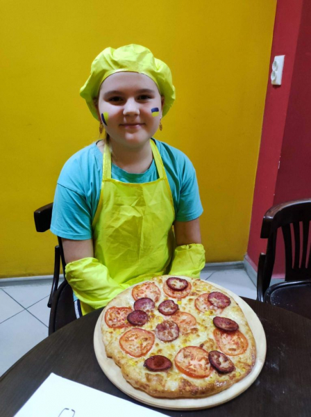 У Нововолинську в пекарні провели безкоштовний майстер-клас для діток військових | Новини Нововолинська