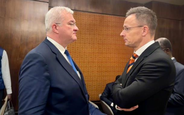 Сибіга відповів Сіярто щодо енергозагрози "в угорському стилі" Сибіга відповів Сіярто щодо енергозагрози "в угорському стилі"