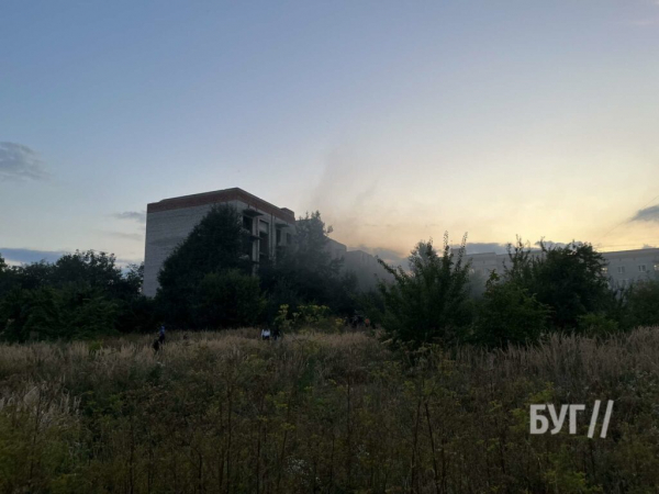 У Нововолинську в недобудові здійнялась пожежа | Новини Нововолинська У Нововолинську в недобудові здійнялась пожежа | Новини Нововолинська