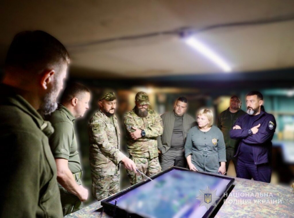 На Волині вручили державні відзнаки поліцейським стрілецького батальйону | Новини Нововолинська На Волині вручили державні відзнаки поліцейським стрілецького батальйону | Новини Нововолинська