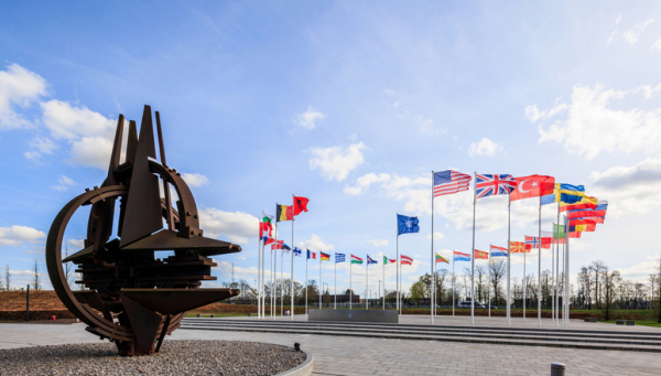 Європейські лідери та Дональд Трамп обговорюють гарантії безпеки для України поза НАТО - 16 серпня 2025 :: Донеччина Європейські лідери та Дональд Трамп обговорюють гарантії безпеки для України поза НАТО - 16 серпня 2025 :: Донеччина