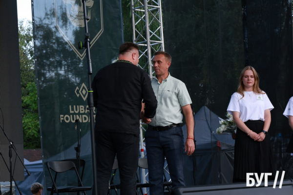 Нововолинську – 75: ювілей міста і День шахтаря на озері, фоторепортаж | Новини Нововолинська