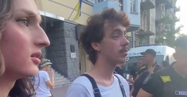 У Києві напали на двох відвідувачів ЛГБТ+ клубу - Події