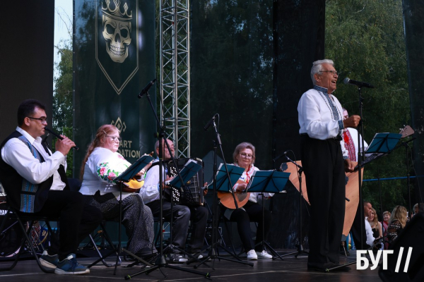 Нововолинську – 75: ювілей міста і День шахтаря на озері, фоторепортаж | Новини Нововолинська