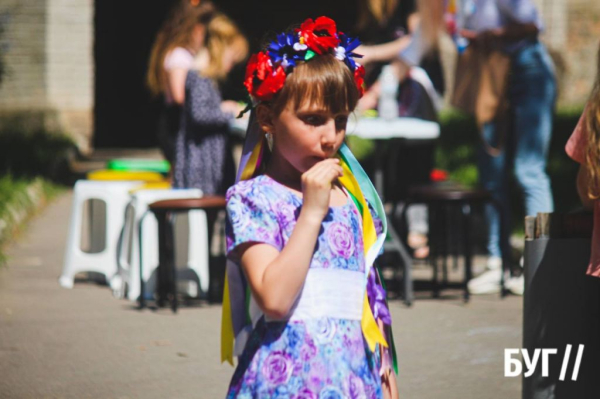 У Нововолинську відсвяткували День захисту дітей: мешканці розважались та слухали концерт | Новини Нововолинська