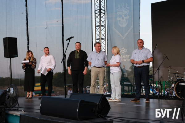 Нововолинську – 75: ювілей міста і День шахтаря на озері, фоторепортаж | Новини Нововолинська