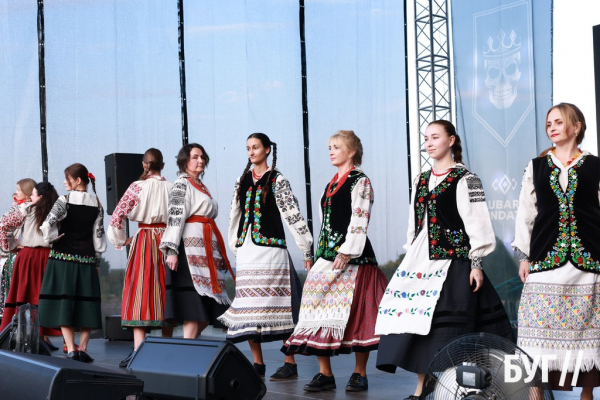 Нововолинську – 75: ювілей міста і День шахтаря на озері, фоторепортаж | Новини Нововолинська